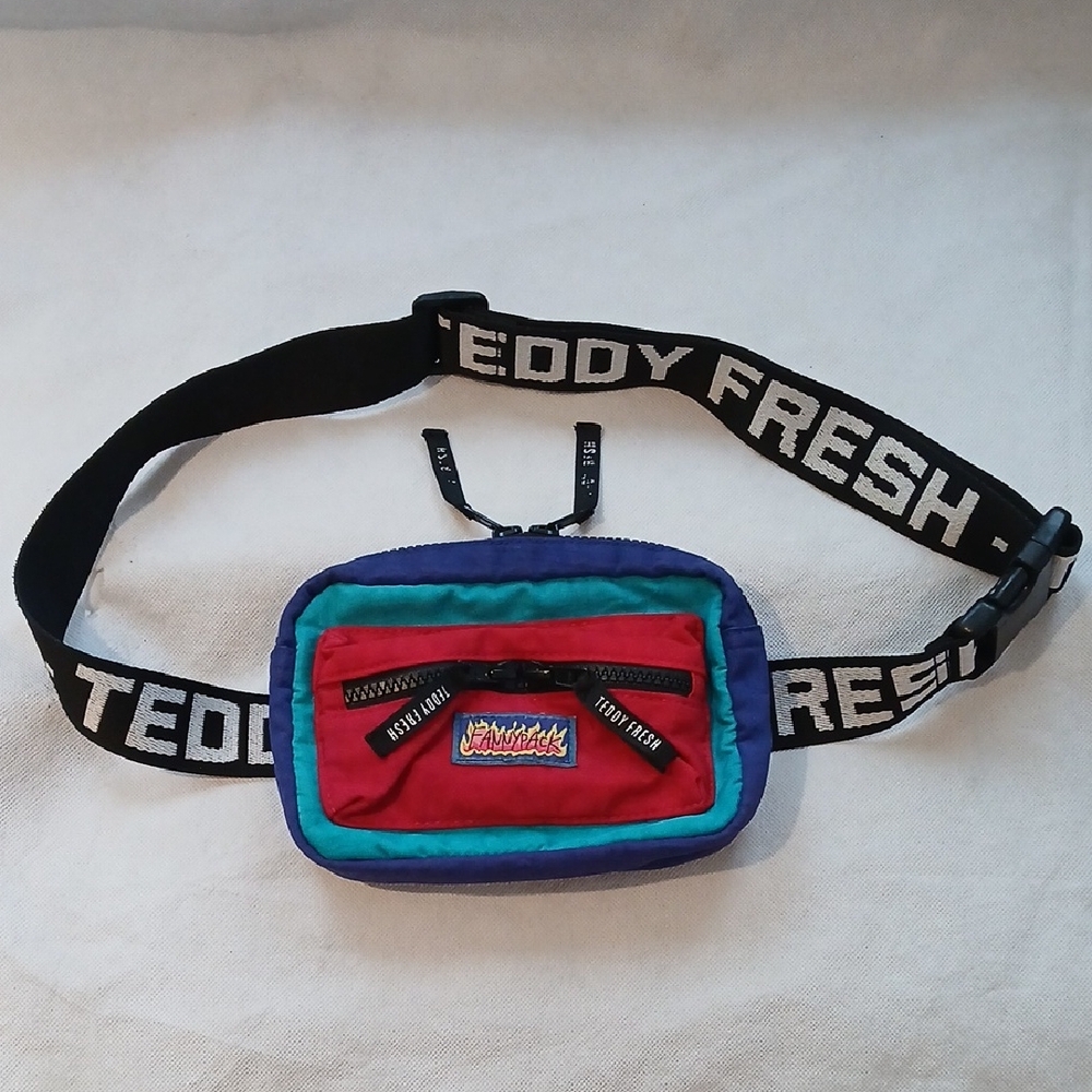 Teddy Fresh Colorblock Belt Bag Fanny Pack Body Y2K Retro